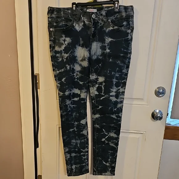 BONGO Denim Tie-Dye Stretch Skinny Jeans - Picture 1 of 6